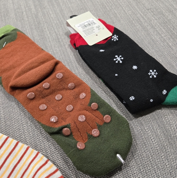 Fall and winter themed sock set - Picture 4 of 4